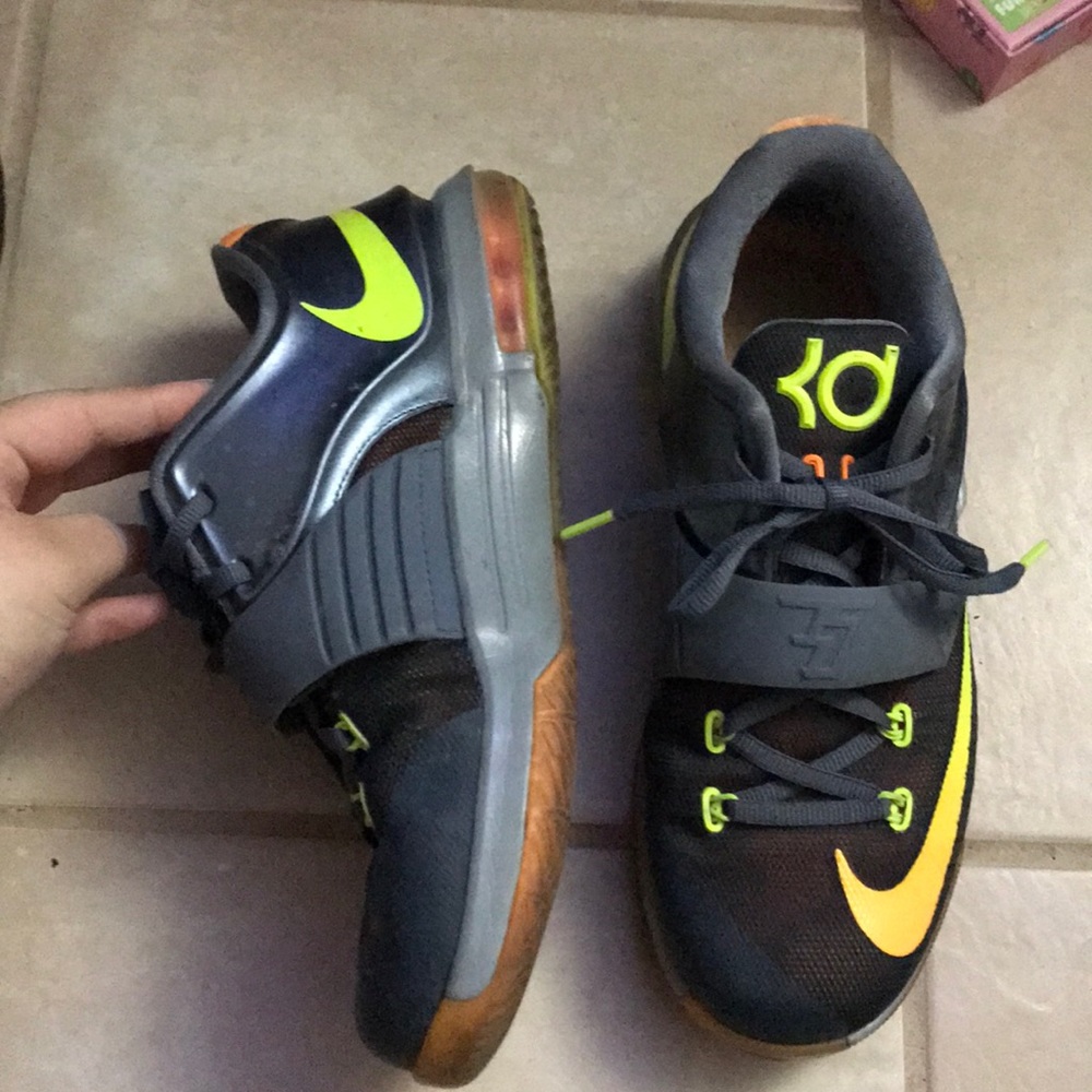 KDs - Picture 2 of 4